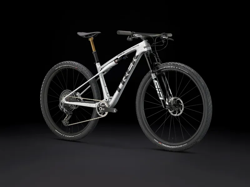 TREK Supercaliber SLR 9.9 XX AXS Gen 2 Full Suspension XC Mountain Bike in Argent Drizzle-11